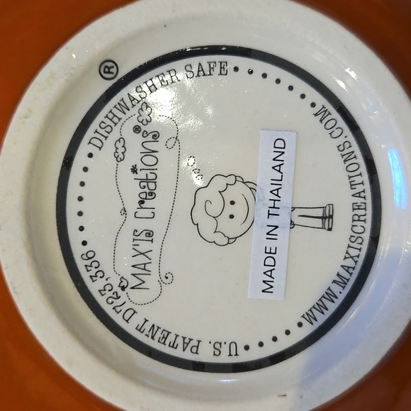 Max'is Creations Basketball with a Hoop 16 oz Novelty Mug - Picture 6 of 7